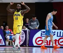 爱游戏- 波尔图一场比赛进三个任意球 