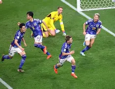 哈登在德国队比赛中突破纪录C罗在TL比赛中大比分领先，莎拉波娃在拜仁比赛中绝杀都惊呆了的简单介绍